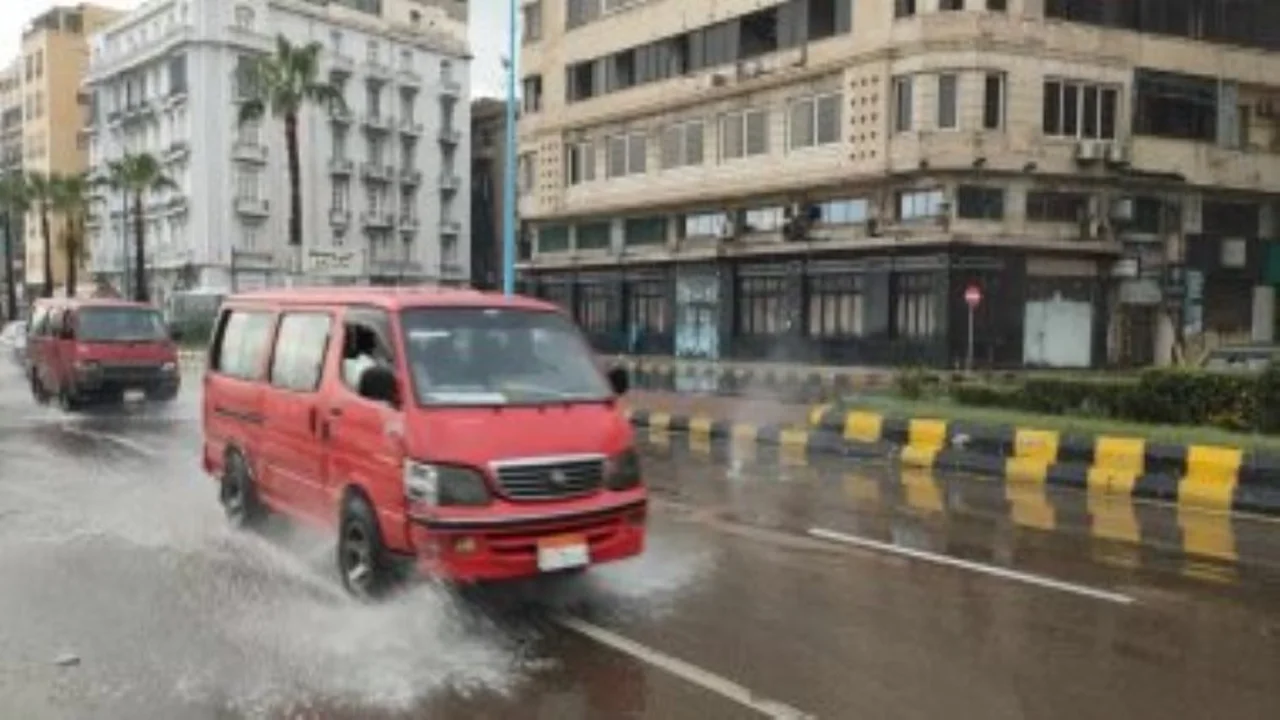 نوة الشمس الكبرى تضرب طقس الإسكندرية غير المستقر خلال عيد الفطر المبارك